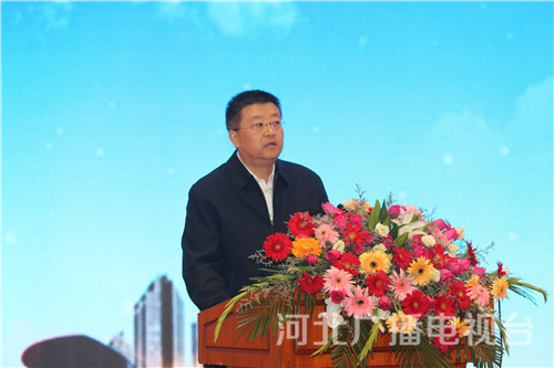 中央网信办网络新闻信息传播局副局长刘冲致辞